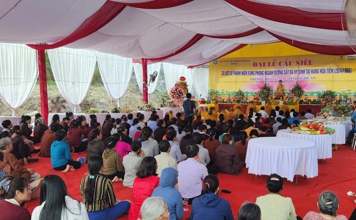 Hang Hỏa Tiễn, bản hùng ca bất tử nơi 33 liệt sĩ hi sinh anh dũng Hang Hỏa Tiễn, bản hùng ca bất tử nơi 33 liệt sĩ hi sinh anh dũng