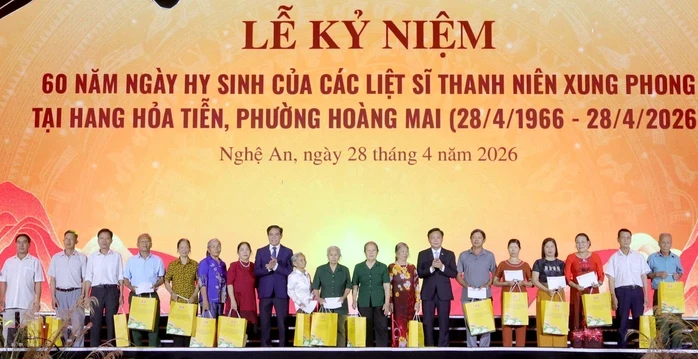 Hang Hỏa Tiễn, bản hùng ca bất tử nơi 33 liệt sĩ hi sinh anh dũng Hang Hỏa Tiễn, bản hùng ca bất tử nơi 33 liệt sĩ hi sinh anh dũng