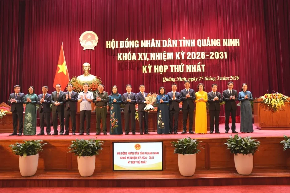 HĐND Quảng Ninh khóa XV bắt đầu nhiệm kỳ bằng yêu cầu đổi mới HĐND Quảng Ninh khóa XV bắt đầu nhiệm kỳ bằng yêu cầu đổi mới