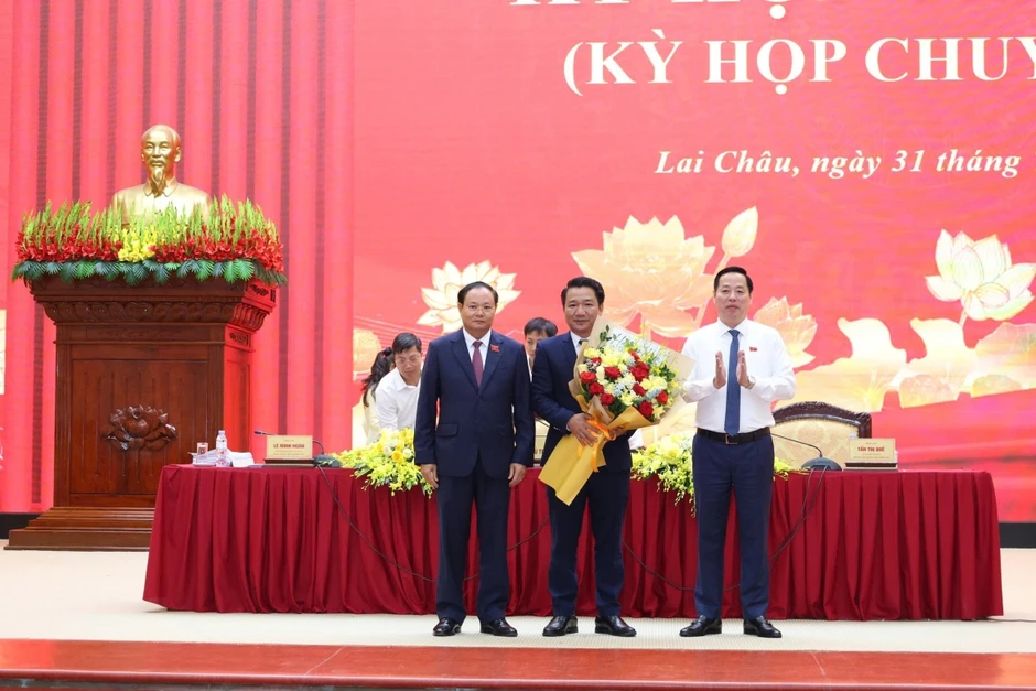 HĐND tỉnh Lai Châu kiện toàn nhân sự, quyết nghị nhiều chính sách quan trọng HĐND tỉnh Lai Châu kiện toàn nhân sự, quyết nghị nhiều chính sách quan trọng