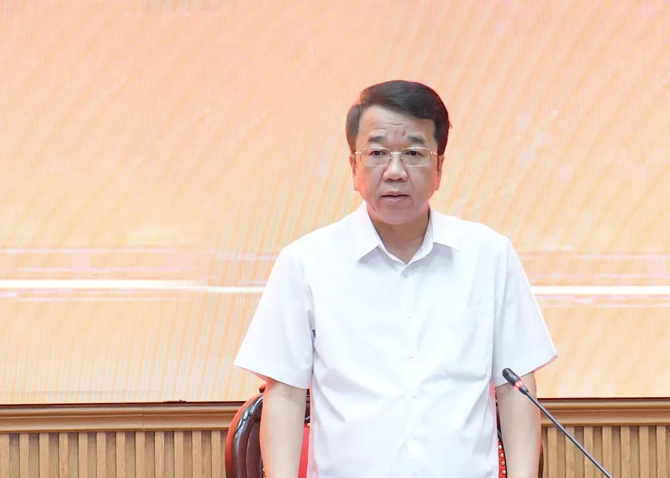 HĐND tỉnh Ninh Bình chuẩn bị kỹ cho kỳ họp giữa năm: Đưa nghị quyết nhanh vào cuộc sống HĐND tỉnh Ninh Bình chuẩn bị kỹ cho kỳ họp giữa năm: Đưa nghị quyết nhanh vào cuộc sống