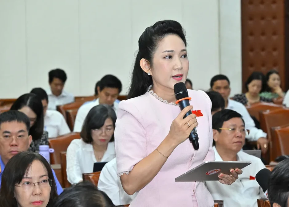 HĐND TPHCM thông qua chủ trương đầu tư Trung tâm hành chính HĐND TPHCM thông qua chủ trương đầu tư Trung tâm hành chính