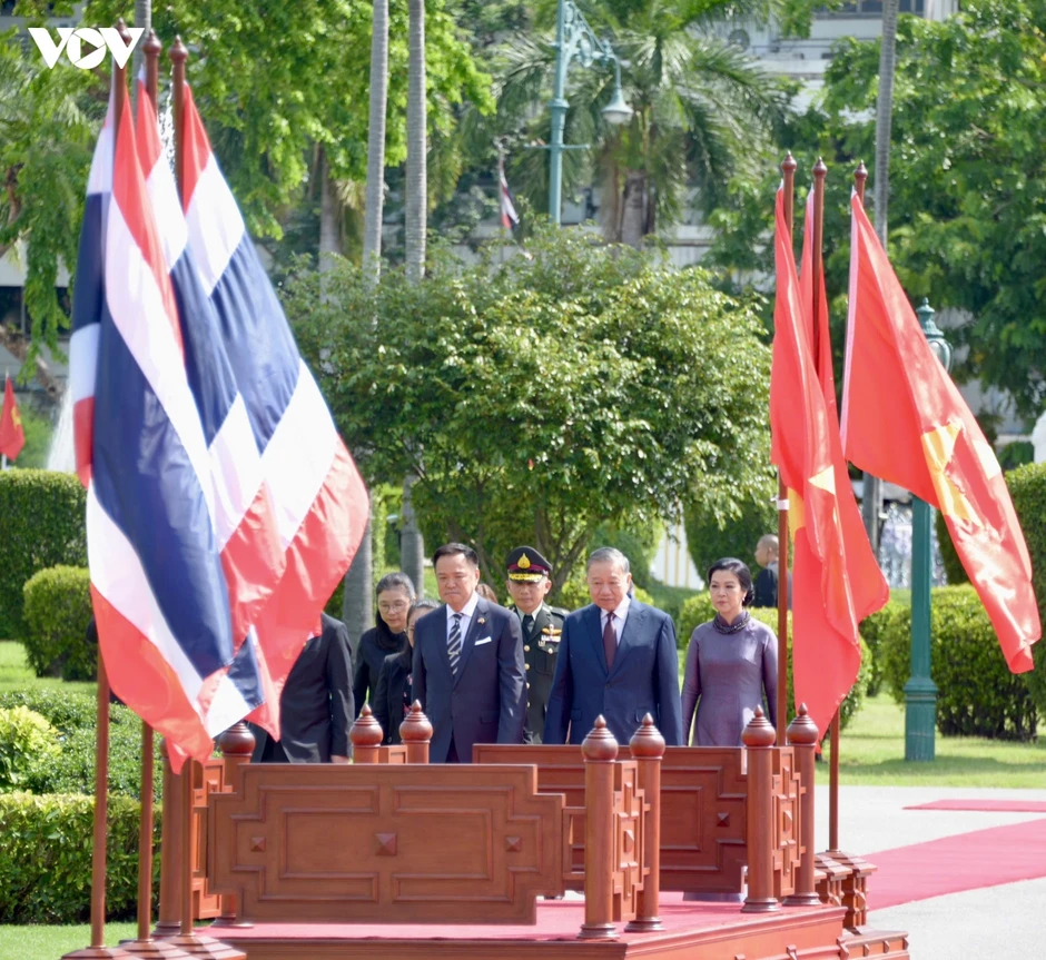 Hình ảnh Thủ tướng Thái Lan chủ trì lễ đón Tổng Bí thư, Chủ tịch nước Tô Lâm cùng Phu nhân