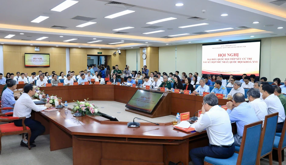 Hình ảnh Tổng Bí thư, Chủ tịch nước Tô Lâm tiếp xúc cử tri ở Hà Nội Hình ảnh Tổng Bí thư, Chủ tịch nước Tô Lâm tiếp xúc cử tri ở Hà Nội