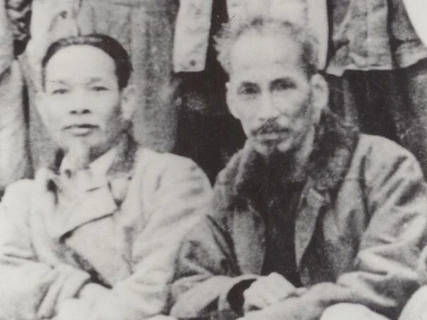 Hồ Tùng Mậu - người đồng chí "như tay với chân" của Chủ tịch Hồ Chí Minh Hồ Tùng Mậu - người đồng chí "như tay với chân" của Chủ tịch Hồ Chí Minh