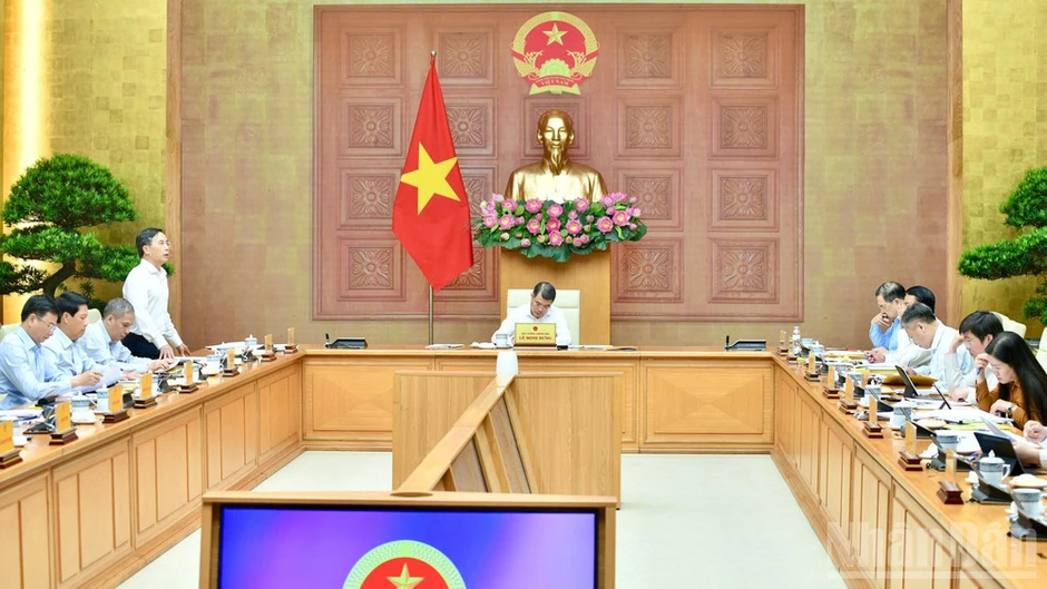 Hoạch định chính sách, sử dụng công cụ phù hợp để tạo môi trường ổn định