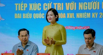 Hoàn cảnh gia đình khiến nữ phó giáo sư muốn đưa chính sách lên nghị trường