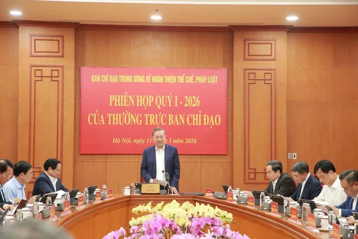 Hoàn thiện chính sách, cơ chế để doanh nghiệp lớn trở thành tập đoàn ngang tầm khu vực và quốc tế Hoàn thiện chính sách, cơ chế để doanh nghiệp lớn trở thành tập đoàn ngang tầm khu vực và quốc tế