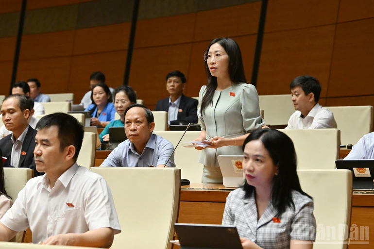 Hoàn thiện Luật Tín ngưỡng, tôn giáo: Bảo đảm quyền tự do và thích ứng với không gian số Hoàn thiện Luật Tín ngưỡng, tôn giáo: Bảo đảm quyền tự do và thích ứng với không gian số