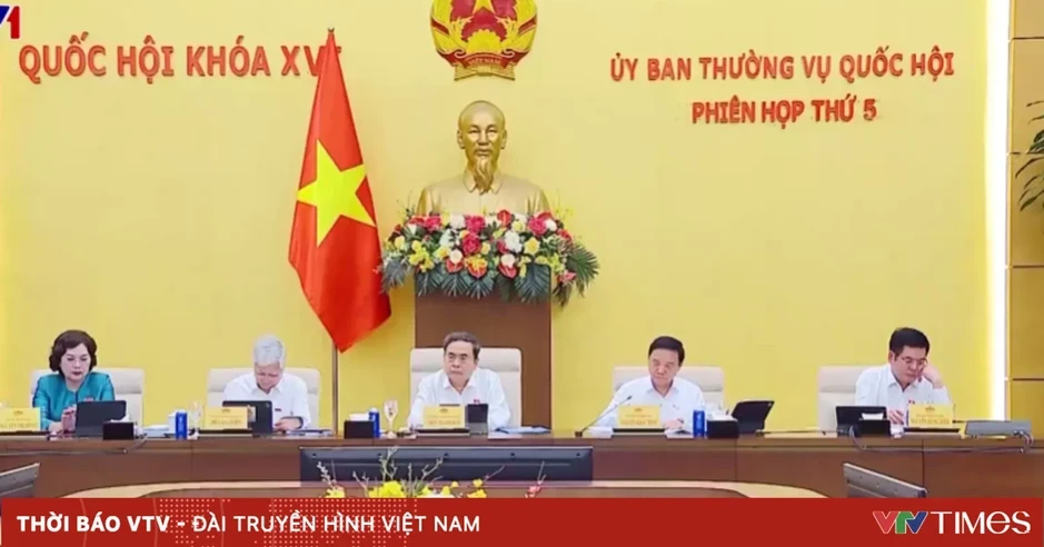 Hoàn thiện pháp luật về hình sự Hoàn thiện pháp luật về hình sự