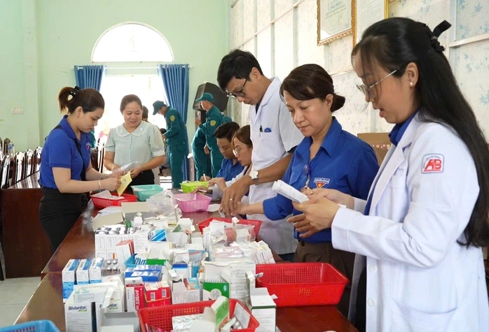 Hoạt động nghĩa tình của Ủy ban MTTQ Việt Nam TPHCM tại Tây Ninh Hoạt động nghĩa tình của Ủy ban MTTQ Việt Nam TPHCM tại Tây Ninh