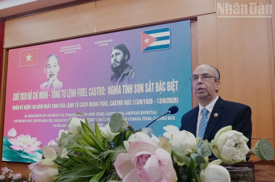 Hoạt động ý nghĩa kỷ niệm 100 năm Ngày sinh Tổng Tư lệnh Fidel Castro Hoạt động ý nghĩa kỷ niệm 100 năm Ngày sinh Tổng Tư lệnh Fidel Castro