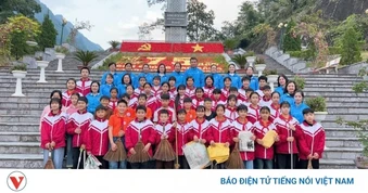 Học và làm theo lời Bác ở quê hương cội nguồn Cách mạng Cao Bằng