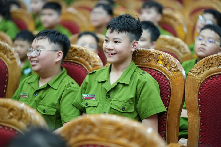 Học viện Cảnh sát nhân dân khai mạc trại hè "Học làm chiến sĩ công an" Học viện Cảnh sát nhân dân khai mạc trại hè "Học làm chiến sĩ công an"