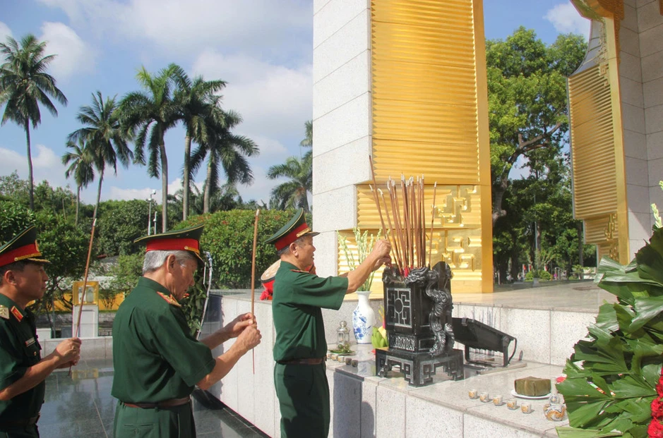 Hội Hỗ trợ gia đình liệt sĩ Việt Nam huy động gần 20 tỷ đồng cho hoạt động tri ân trong 6 tháng đầu năm Hội Hỗ trợ gia đình liệt sĩ Việt Nam huy động gần 20 tỷ đồng cho hoạt động tri ân trong 6 tháng đầu năm