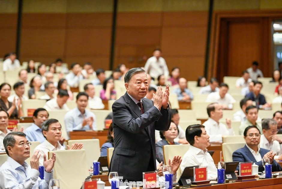 Hội nghị toàn quốc quán triệt, triển khai thực hiện Nghị quyết Trung ương 3, khóa XIV Hội nghị toàn quốc quán triệt, triển khai thực hiện Nghị quyết Trung ương 3, khóa XIV