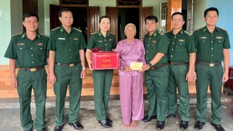 Hội Phụ nữ Bộ đội Biên phòng tỉnh Đắk Lắk tham gia các hoạt động kỷ niệm 79 năm Ngày Thương binh-Liệt sĩ