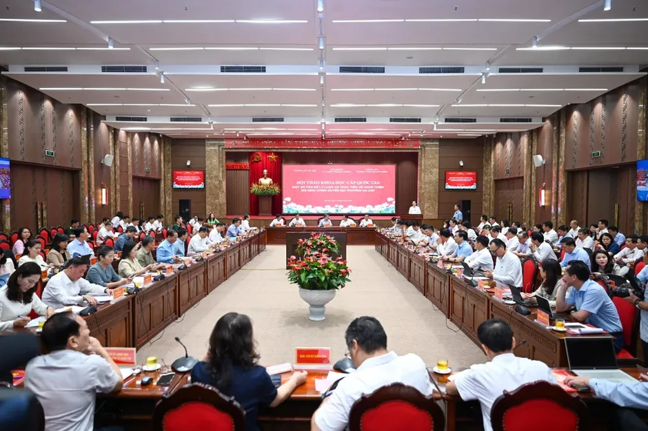 Hội thảo khoa học cấp quốc gia về hoàn thiện mô hình chính quyền địa phương 2 cấp