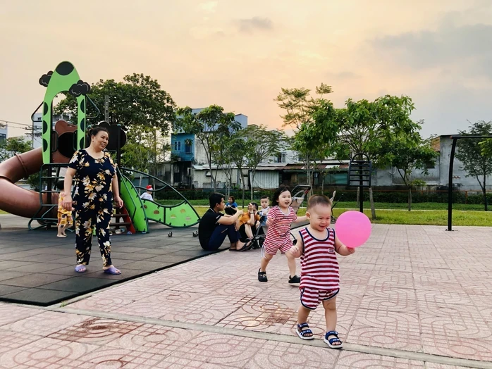 Hơn 100 khu phố, ấp tại TPHCM có số hộ gia đình lớn gấp nhiều lần so với quy định
