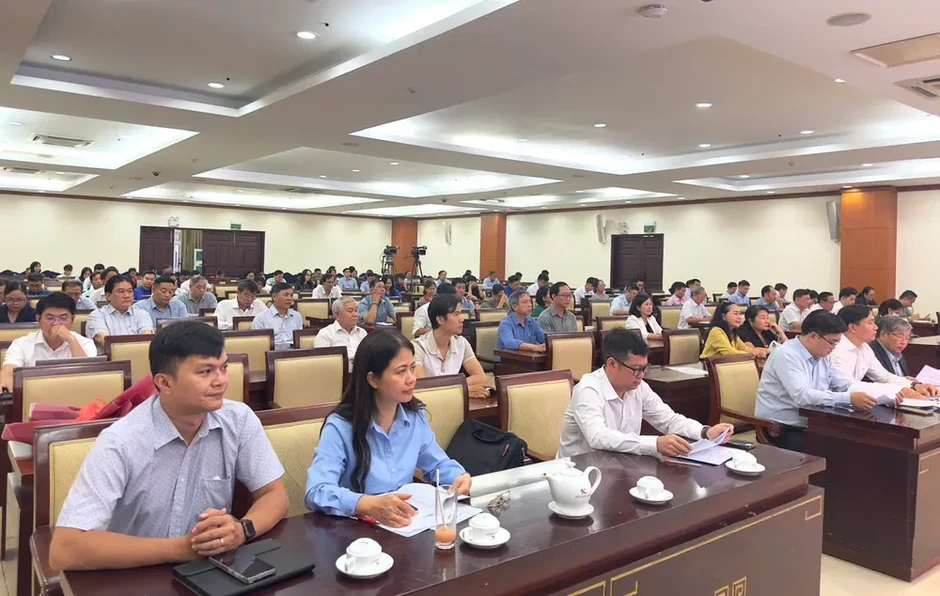 Hơn 20.000 cán bộ, đảng viên được cập nhật thông tin thời sự Hơn 20.000 cán bộ, đảng viên được cập nhật thông tin thời sự