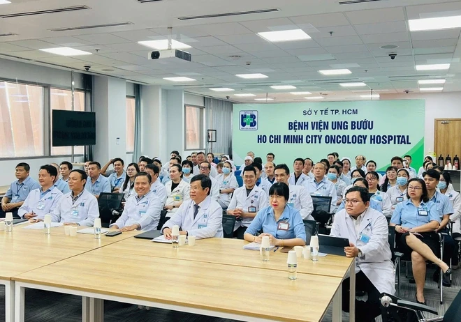 Hơn 3.000 đảng viên phường Tăng Nhơn Phú dự hội nghị quán triệt Nghị quyết 79, Nghị quyết 80
