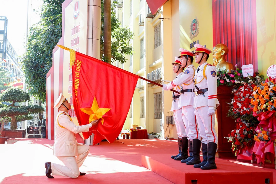Hơn 500 học viên Học viện Cảnh sát nhân dân nhận bằng tốt nghiệp