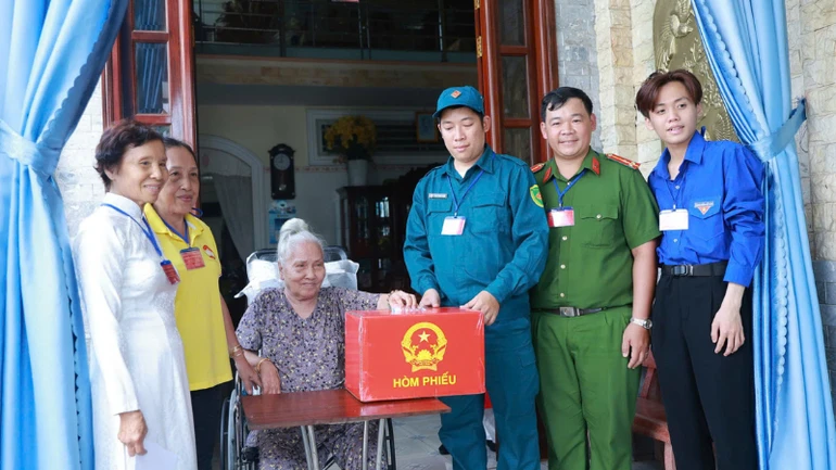 Hơn 95% cử tri thành phố Cần Thơ đi bầu cử Hơn 95% cử tri thành phố Cần Thơ đi bầu cử