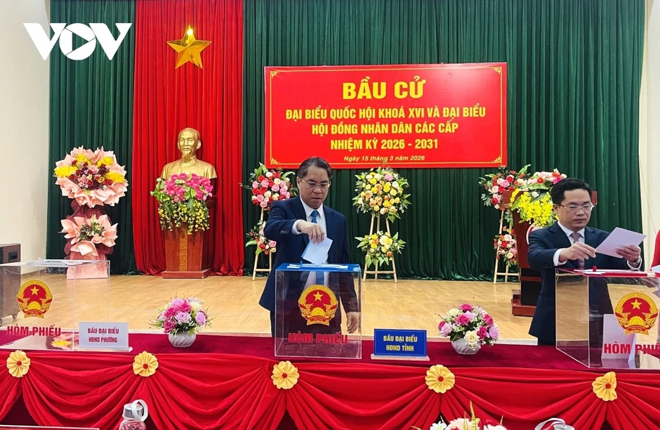 Hơn 99% cử tri tại Cao Bằng và Lạng Sơn đã hoàn thành bỏ phiếu bầu cử Hơn 99% cử tri tại Cao Bằng và Lạng Sơn đã hoàn thành bỏ phiếu bầu cử