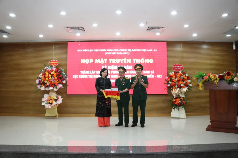 Họp mặt truyền thống Cục Chính trị Quân Giải phóng miền nam Việt Nam Họp mặt truyền thống Cục Chính trị Quân Giải phóng miền nam Việt Nam