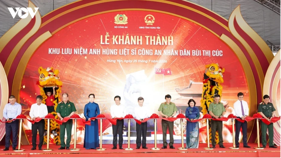 Hưng Yên khánh thành Khu lưu niệm nữ Anh hùng liệt sĩ được Bác Hồ tặng 6 chữ vàng Hưng Yên khánh thành Khu lưu niệm nữ Anh hùng liệt sĩ được Bác Hồ tặng 6 chữ vàng