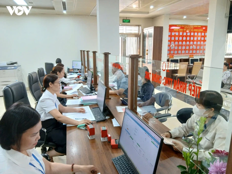 Hưng Yên tạm dừng bổ nhiệm lãnh đạo cấp phòng