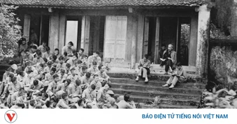 Khắc phục bệnh hình thức để việc học tập, thực hành tư tưởng Hồ Chí Minh đi vào thực chất