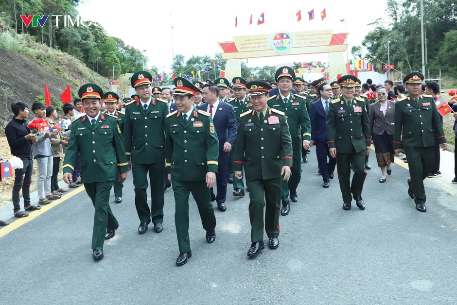 Khai mạc Giao lưu hữu nghị quốc phòng biên giới Việt Nam - Lào lần thứ 3 Khai mạc Giao lưu hữu nghị quốc phòng biên giới Việt Nam - Lào lần thứ 3