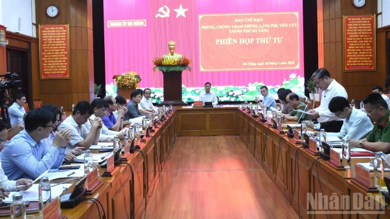Khai mạc Phiên họp thứ 4 của Ban Chỉ đạo phòng, chống tham nhũng, lãng phí, tiêu cực thành phố Đà Nẵng Khai mạc Phiên họp thứ 4 của Ban Chỉ đạo phòng, chống tham nhũng, lãng phí, tiêu cực thành phố Đà Nẵng