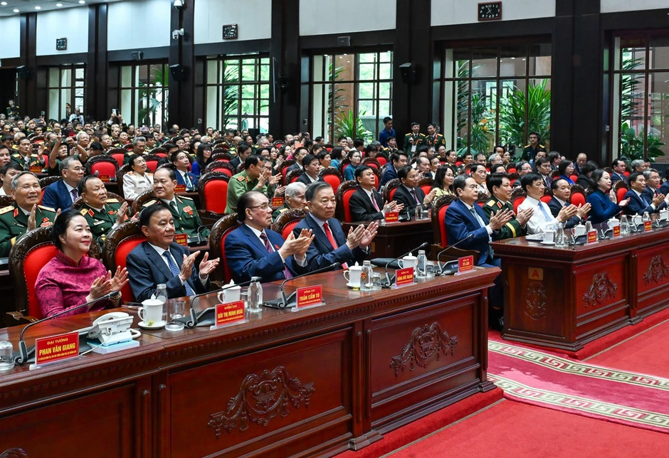 Khai mạc trọng thể Đại hội đại biểu toàn quốc Hội Cựu chiến binh Việt Nam lần thứ VIII Khai mạc trọng thể Đại hội đại biểu toàn quốc Hội Cựu chiến binh Việt Nam lần thứ VIII