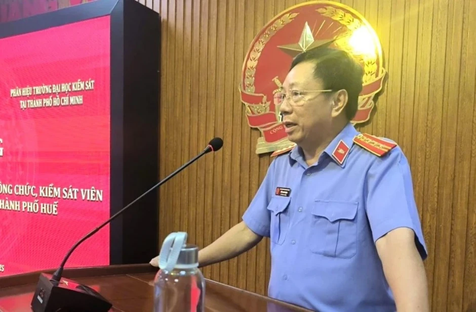 Khai trừ Đảng cựu Phó Viện trưởng VKSND thành phố Huế Khai trừ Đảng cựu Phó Viện trưởng VKSND thành phố Huế