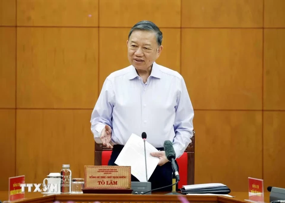 Khẩn trương hoàn thiện Đề án cơ cấu lại Tập đoàn Công nghiệp Than-Khoáng sản Việt Nam Khẩn trương hoàn thiện Đề án cơ cấu lại Tập đoàn Công nghiệp Than-Khoáng sản Việt Nam