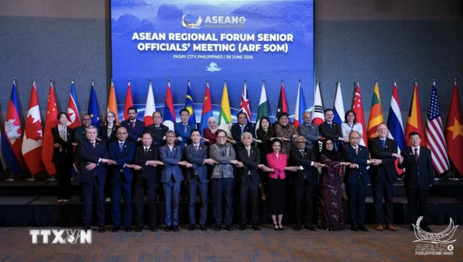 Khẳng định vai trò của ASEAN trong hợp tác xây dựng lòng tin khu vực Khẳng định vai trò của ASEAN trong hợp tác xây dựng lòng tin khu vực