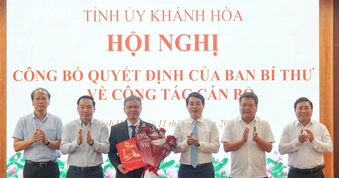 Khánh Hòa: Công bố quyết định của Ban Bí thư về công tác cán bộ