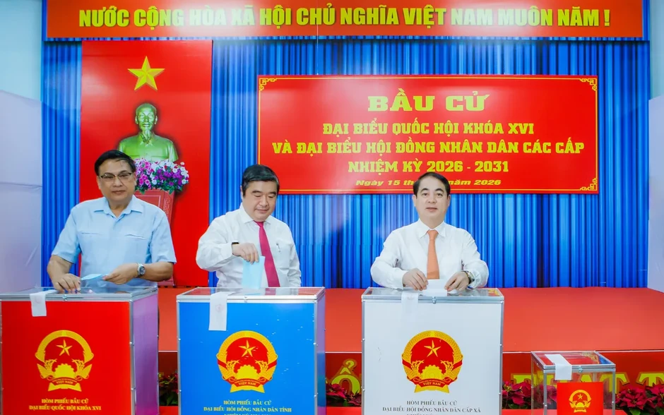 Khánh Hòa: Hơn 1,65 triệu cử tri nô nức đi bầu cử đại biểu Quốc hội và HĐND các cấp Khánh Hòa: Hơn 1,65 triệu cử tri nô nức đi bầu cử đại biểu Quốc hội và HĐND các cấp