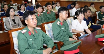 Khen thưởng 84 cá nhân tìm kiếm hài cốt liệt sĩ tại Công viên Lê Thị Riêng