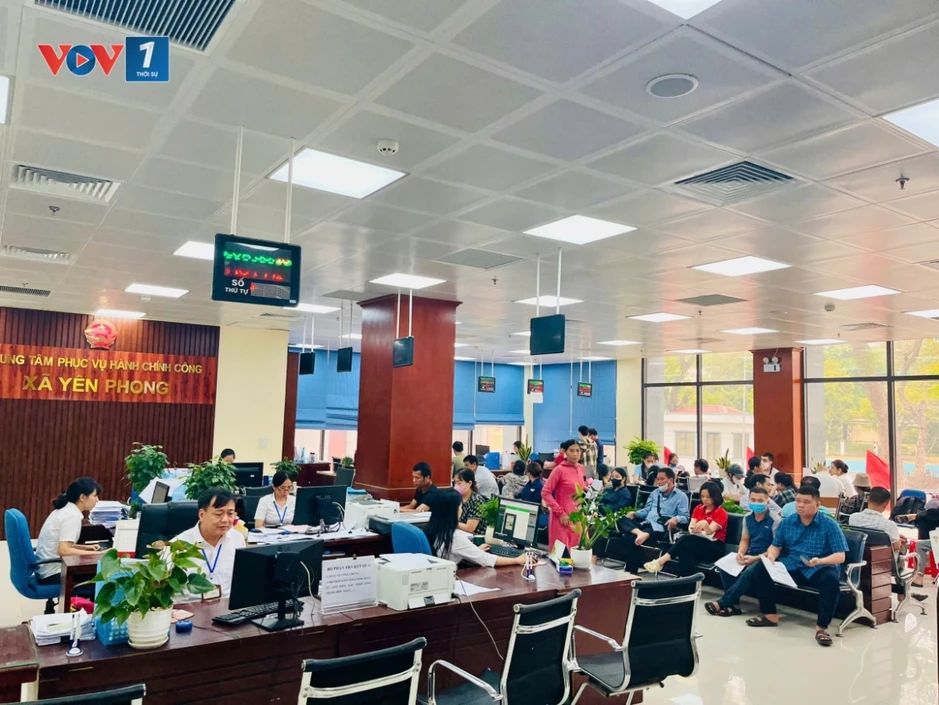 Khi cấp ủy “bám dân” để bộ máy vận hành hiệu quả Khi cấp ủy “bám dân” để bộ máy vận hành hiệu quả