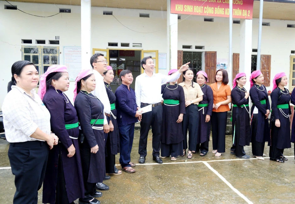 Khơi dậy khát vọng phát triển từ sức mạnh của công tác tư tưởng Khơi dậy khát vọng phát triển từ sức mạnh của công tác tư tưởng