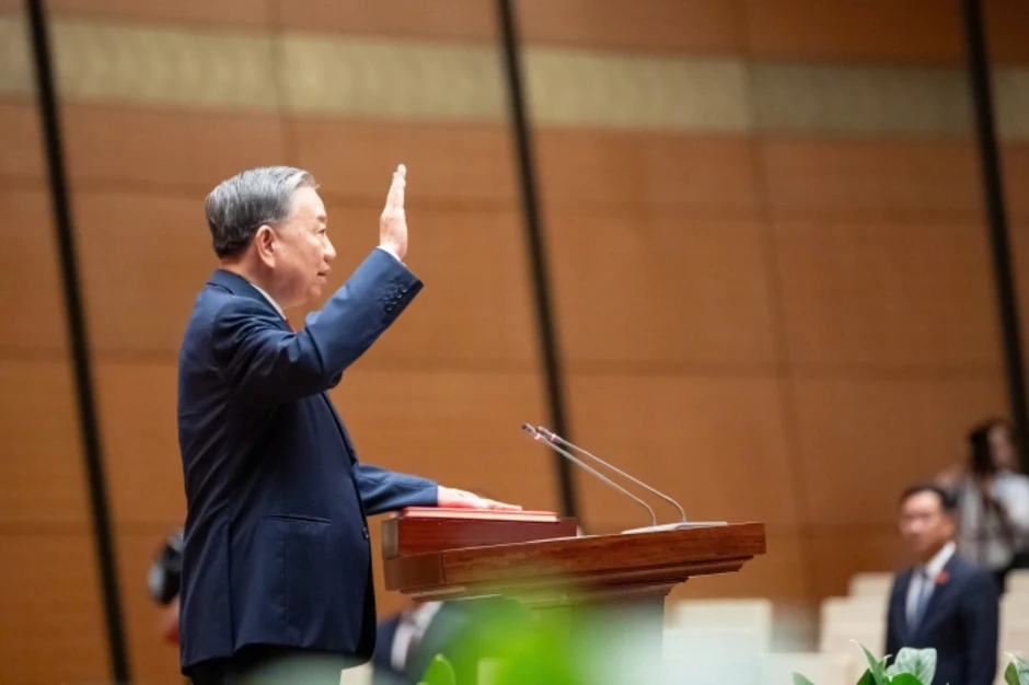 'Không để đất nước tụt hậu, không để người dân mất cơ hội phát triển' - Báo TinVina
