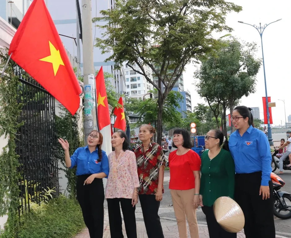 Không để lịch sử bị bóp méo Không để lịch sử bị bóp méo