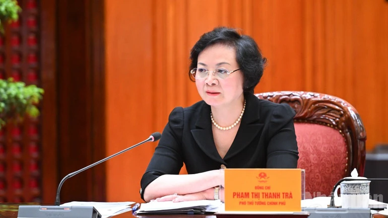 Không để thiếu nguồn cung xăng dầu; khẩn trương xây dựng kho dự trữ chiến lược Không để thiếu nguồn cung xăng dầu; khẩn trương xây dựng kho dự trữ chiến lược