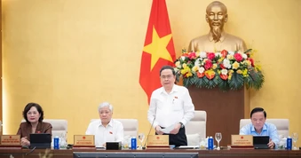 Không để xảy ra tình trạng xin "khất", xin lùi trong xây dựng văn bản pháp luật