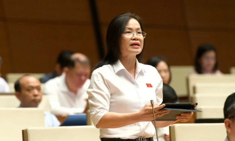 'Không nên đưa hợp đồng đặt cọc bất động sản vào diện bắt buộc công chứng' 'Không nên đưa hợp đồng đặt cọc bất động sản vào diện bắt buộc công chứng'
