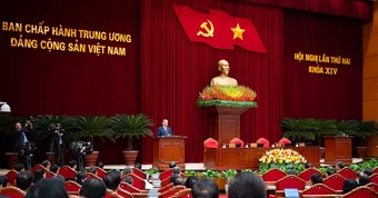 Khuyến khích làm giàu chính đáng, phát triển mạnh tầng lớp trung lưu