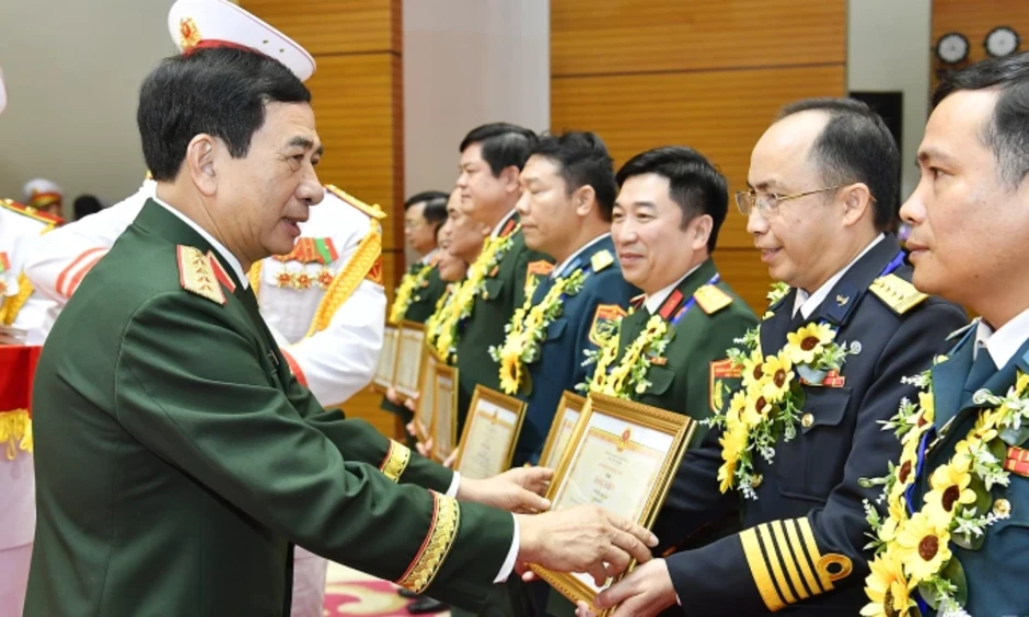 'Khuyến khích sáng kiến từ thực tiễn huấn luyện, sẵn sàng chiến đấu'